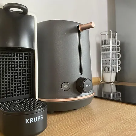 Old Traditional Courtyard House