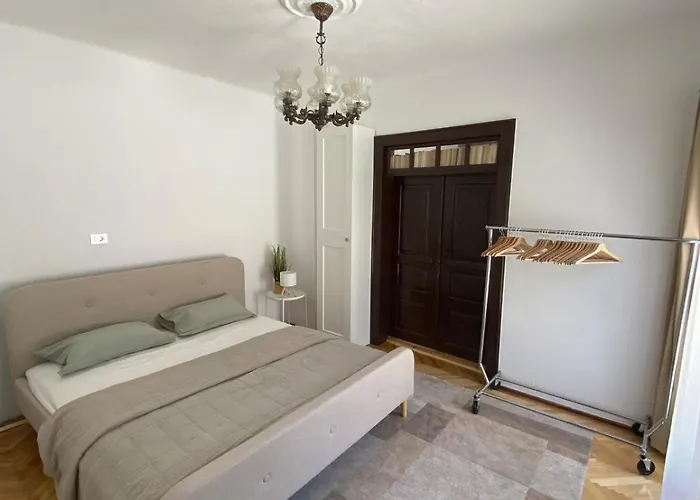 Holiday home Old Traditional Courtyard House Brasov