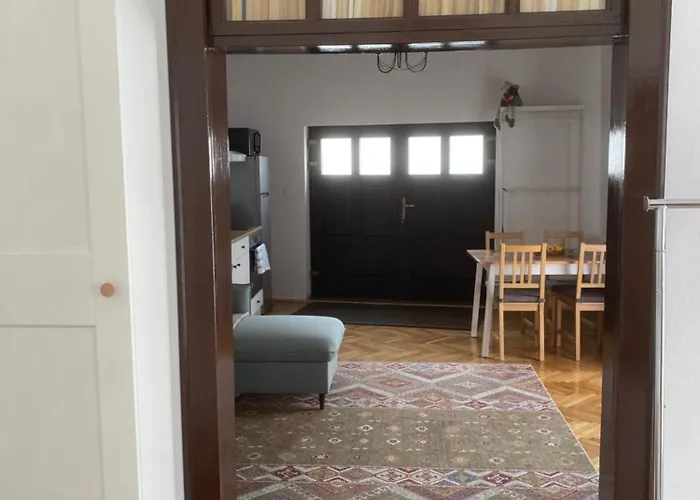 Casa de Férias Old Traditional Courtyard House Braşov