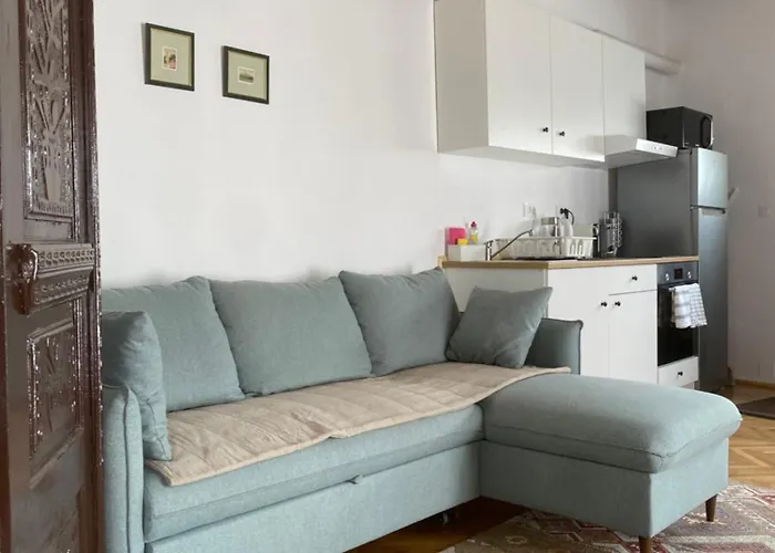 Old Traditional Courtyard House Holiday home